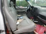 ✅ 1998 Ford F-250 • VIN: 1FTPF28W3WNB12112 • Лот: 68210204. Опубликован ранее на Copart с пробегом 195 173 миль. Бесплатный доступ к архиву аукционных продаж из США и подробный отчёт об истории автомобиля на DreamBid. Изображение 10.