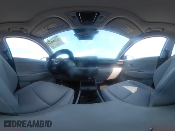 ✅ 2025 Hyundai Kona Limited • VIN: KM8HECA38SU195321 • Lot: 42868455. Listed on IAAI with 12,821 mi. Free auction sales archive from the USA and detailed vehicle history report at DreamBid. Image 18.