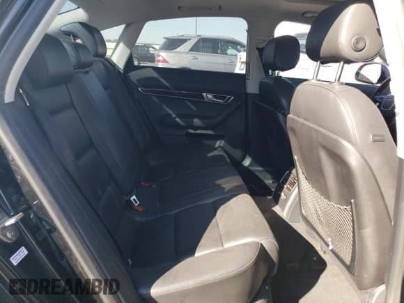 ✅ 2010 Audi A6 Premium Plus • VIN: WAUFGAFB4AN055055 • Lot: 64944425. Wystawiony na Copart z przebiegiem 158 920 mil. Bezpłatny archiwum sprzedaży aukcyjnych z USA i szczegółowy raport historii pojazdu na DreamBid. Zdjęcie 10.