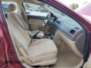 ✅ 2007 Ford Fusion SE • VIN: 3FAHP01157R261288 • Лот: 70749745. Опубликован ранее на Copart с пробегом 110 412 миль. Бесплатный доступ к архиву аукционных продаж из США и подробный отчёт об истории автомобиля на DreamBid. Изображение 7.