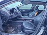 ✅ 2014 Lincoln MKZ • VIN: 3LN6L2G95ER818473 • Lot: 90846745. Wystawiony na Copart z przebiegiem 256 232 mil. Bezpłatny archiwum sprzedaży aukcyjnych z USA i szczegółowy raport historii pojazdu na DreamBid. Zdjęcie 7.