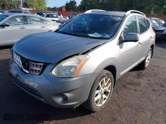 ✅ 2013 Nissan Rogue SL • VIN: JN8AS5MV7DW633412 • Лот: 43246074. Опубликован ранее на IAAI с пробегом 153 041 миль. Бесплатный доступ к архиву аукционных продаж из США и подробный отчёт об истории автомобиля на DreamBid. Изображение 6.