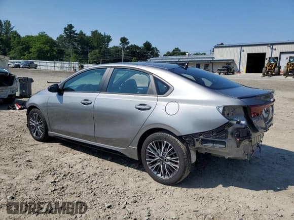✅ 2024 Kia Forte GT-Line • VIN: 3KPF54AD1RE810634 • Lot: 63285055. Wystawiony na Copart z przebiegiem 7 269 mil. Bezpłatny archiwum sprzedaży aukcyjnych z USA i szczegółowy raport historii pojazdu na DreamBid. Zdjęcie 2.