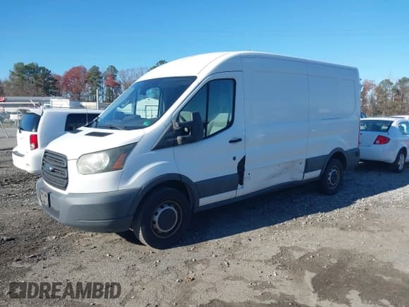 ✅ 2015 Ford Transit Cargo • VIN: 1FTNE2CM5FKA64176 • Lot: 43749103. Listed on IAAI with 344,489 mi. Free auction sales archive from the USA and detailed vehicle history report at DreamBid. Image 2.
