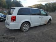 ✅ 2019 Dodge Grand Caravan SE • VIN: 2C4RDGBG5KR737606 • Lot: 82572365. Wystawiony na Copart z przebiegiem 101 461 mil. Bezpłatny archiwum sprzedaży aukcyjnych z USA i szczegółowy raport historii pojazdu na DreamBid. Zdjęcie 3.