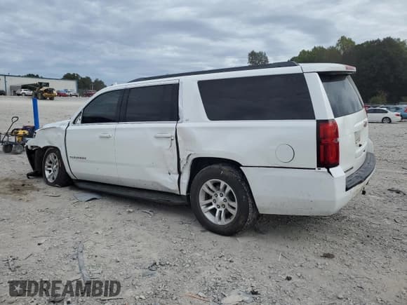 ✅ 2017 Chevrolet Suburban LT • VIN: 1GNSKHKC7HR166085 • Lot: 84989445. Wystawiony na Copart z przebiegiem 210 043 mil. Bezpłatny archiwum sprzedaży aukcyjnych z USA i szczegółowy raport historii pojazdu na DreamBid. Zdjęcie 2.