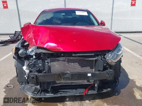 ✅ 2021 Kia Forte LXS • VIN: 3KPF24AD4ME288907 • Lot: 42084081. Wystawiony na IAAI z przebiegiem 47 786 mil. Bezpłatny archiwum sprzedaży aukcyjnych z USA i szczegółowy raport historii pojazdu na DreamBid. Zdjęcie 6.