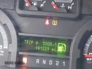 ✅ 2009 Ford Econoline Passenger XL • VIN: 1FBNE31LX9DA27606 • Lot: 43691894. Wystawiony na IAAI z przebiegiem 181 229 mil. Bezpłatny archiwum sprzedaży aukcyjnych z USA i szczegółowy raport historii pojazdu na DreamBid. Zdjęcie 15.