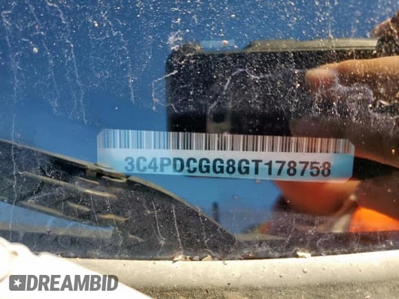 ✅ 2016 Dodge Journey Crossroad • VIN: 3C4PDCGG8GT178758 • Lot: 91218985. Listed on Copart with 134,836 mi. Free auction sales archive from the USA and detailed vehicle history report at DreamBid. Image 13.