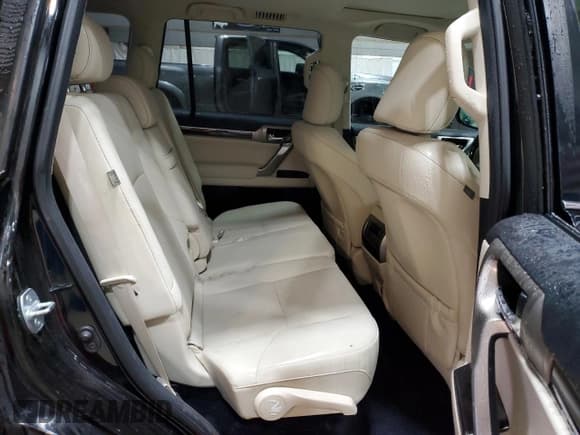 ✅ 2020 Lexus GX 460 Premium • VIN: JTJAM7BXXL5267288 • Lot: 76751594. Wystawiony na Copart z przebiegiem 66 575 mil. Bezpłatny archiwum sprzedaży aukcyjnych z USA i szczegółowy raport historii pojazdu na DreamBid. Zdjęcie 11.