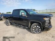 ✅ 2021 Chevrolet Silverado 2500HD LTZ • VIN: 1GC4YPEY0MF199717 • Lot: 71518585. Wystawiony na Copart z przebiegiem 51 919 mil. Bezpłatny archiwum sprzedaży aukcyjnych z USA i szczegółowy raport historii pojazdu na DreamBid. Zdjęcie 4.