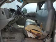 ✅ 2004 Ford F-250 XL • VIN: 3FTNX20L64MA05715 • Lot: 56373055. Listed on Copart with Not provided. Free auction sales archive from the USA and detailed vehicle history report at DreamBid. Image 7.