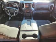 ✅ 2021 Chevrolet Silverado 1500 RST • VIN: 3GCUYEET1MG356002 • Лот: 85653385. Опубликован ранее на Copart с пробегом 78 051 миль. Бесплатный доступ к архиву аукционных продаж из США и подробный отчёт об истории автомобиля на DreamBid. Изображение 8.