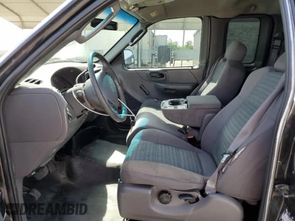 ✅ 2003 Ford F-150 XL • VIN: 2FTRX17253CA75533 • Lot: 57361145. Listed on Copart with 220,482 mi. Free auction sales archive from the USA and detailed vehicle history report at DreamBid. Image 7.
