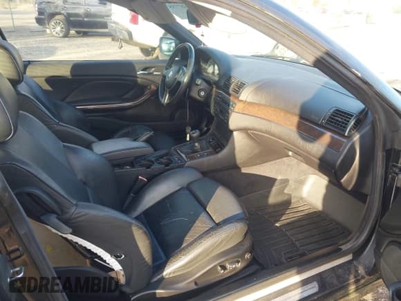 ✅ 2002 BMW 3 Series 330Ci • VIN: WBABN53402JU28411 • Lot: 43877554. Listed on IAAI with 213,190 mi. Free auction sales archive from the USA and detailed vehicle history report at DreamBid. Image 5.