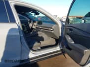 ✅ 2025 Honda Accord Sport-L • VIN: 1HGCY2F70SA011102 • Lot: 43638239. Wystawiony na IAAI z przebiegiem 15 964 mil. Bezpłatny archiwum sprzedaży aukcyjnych z USA i szczegółowy raport historii pojazdu na DreamBid. Zdjęcie 5.