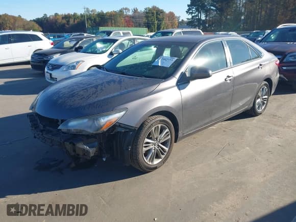 ✅ 2017 Toyota Camry SE • VIN: 4T1BF1FKXHU786167 • Lot: 43582773. Listed on IAAI with 48,569 mi. Free auction sales archive from the USA and detailed vehicle history report at DreamBid. Image 2.
