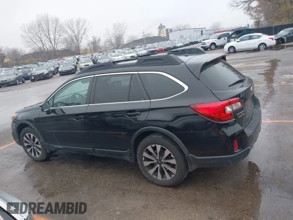 ✅ 2015 Subaru Outback Limited • VIN: 4S4BSBNC2F3247766 • Lot: 43764246. Wystawiony na IAAI z przebiegiem 172 525 mil. Bezpłatny archiwum sprzedaży aukcyjnych z USA i szczegółowy raport historii pojazdu na DreamBid. Zdjęcie 14.
