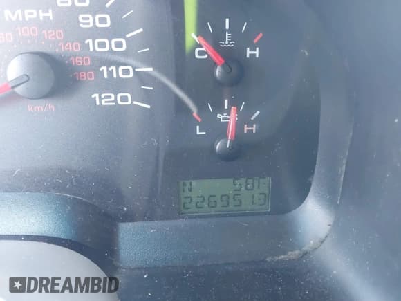 ✅ 2008 Ford F-150 XL • VIN: 1FTRW12W28FB36278 • Lot: 41261436. Listed on IAAI with 226,951 mi. Free auction sales archive from the USA and detailed vehicle history report at DreamBid. Image 15.