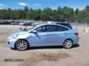 2013 Hyundai Accent GLS z VIN KMHCU4AE4DU319379, wystawiony jako IAAI lot #43096045 z przebiegiem 63 918 mil mil oraz . Historia ofert i sprzedaży dostępna na DreamBid. Obrazek 14.