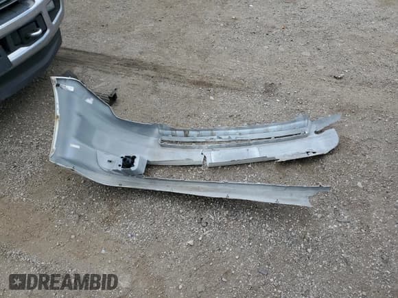 ✅ 2009 Ford Flex SEL • VIN: 2FMEK62C69BB08916 • Lot: 68946685. Wystawiony na Copart z przebiegiem 218 999 mil. Bezpłatny archiwum sprzedaży aukcyjnych z USA i szczegółowy raport historii pojazdu na DreamBid. Zdjęcie 12.