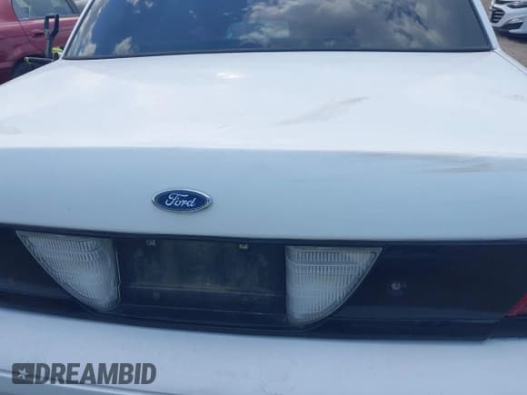 ✅ 2005 Ford Police Interceptor • VIN: 2FAFP71W05X155261 • Лот: 43137018. Опубликован ранее на IAAI с пробегом 222 000 миль. Бесплатный доступ к архиву аукционных продаж из США и подробный отчёт об истории автомобиля на DreamBid. Изображение 16.