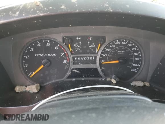 ✅ 2005 Chevrolet Colorado 1SB LS Z85 • VIN: 1GCDT136358265227 • Лот: 49999565. Опубликован ранее на Copart с пробегом Не указан. Бесплатный доступ к архиву аукционных продаж из США и подробный отчёт об истории автомобиля на DreamBid. Изображение 9.