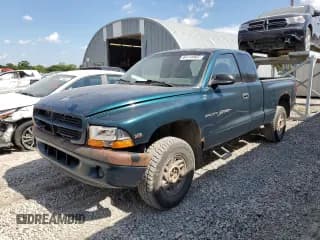 ✅ 1998 Dodge Dakota SLT • VIN: 1B7GG22Y3WS579393 • Lot: 64114865. Wystawiony na Copart z przebiegiem 235 375 mil. Bezpłatny archiwum sprzedaży aukcyjnych z USA i szczegółowy raport historii pojazdu na DreamBid. Zdjęcie 1.