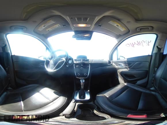 ✅ 2015 Buick Encore Premium • VIN: KL4CJHSB4FB100746 • Lot: 42916410. Wystawiony na IAAI z przebiegiem 169 060 mil. Bezpłatny archiwum sprzedaży aukcyjnych z USA i szczegółowy raport historii pojazdu na DreamBid. Zdjęcie 18.