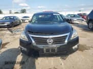 ✅ 2015 Nissan Altima SV • VIN: 1N4AL3AP6FC161474 • Lot: 70586385. Wystawiony na Copart z przebiegiem 156 648 mil. Bezpłatny archiwum sprzedaży aukcyjnych z USA i szczegółowy raport historii pojazdu na DreamBid. Zdjęcie 5.