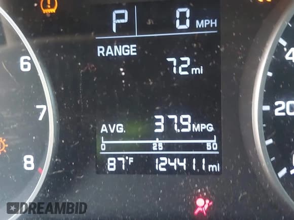 ✅ 2018 Hyundai Elantra SE • VIN: 5NPD74LF3JH347427 • Lot: 43482606. Listed on IAAI with 124,411 mi. Free auction sales archive from the USA and detailed vehicle history report at DreamBid. Image 16.