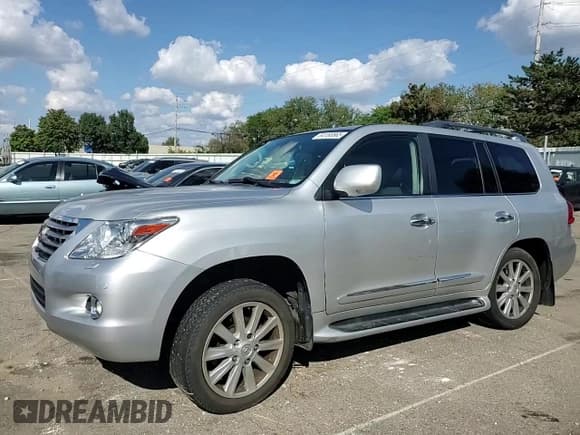 ✅ 2008 Lexus LX 570 • VIN: JTJHY00WX84017616 • Lot: 84180865. Wystawiony na Copart z przebiegiem 171 923 mil. Bezpłatny archiwum sprzedaży aukcyjnych z USA i szczegółowy raport historii pojazdu na DreamBid. Zdjęcie 14.