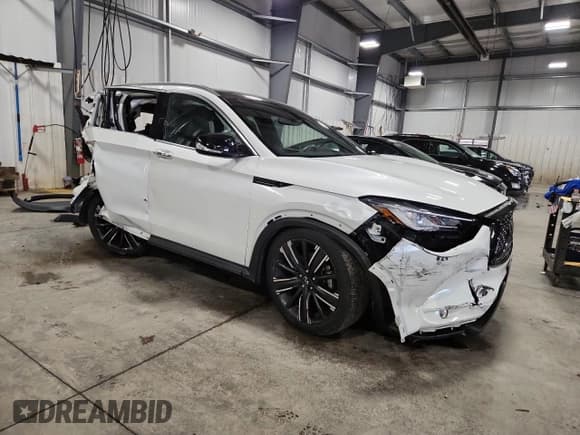 ✅ 2022 Infiniti QX50 Luxe • VIN: 3PCAJ5BB5NF117675 • Лот: 80257255. Опубликован ранее на Copart с пробегом 35 044 миль. Бесплатный доступ к архиву аукционных продаж из США и подробный отчёт об истории автомобиля на DreamBid. Изображение 4.