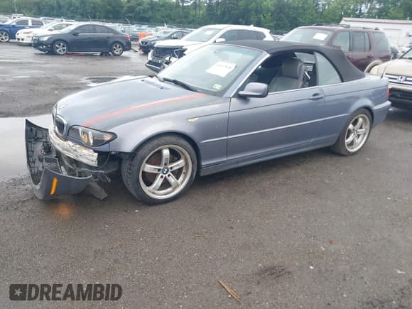 ✅ 2005 BMW 3 Series 325Ci • VIN: WBABW33475PL34822 • Lot: 42647878. Listed on IAAI with 184,049 mi. Free auction sales archive from the USA and detailed vehicle history report at DreamBid. Image 2.