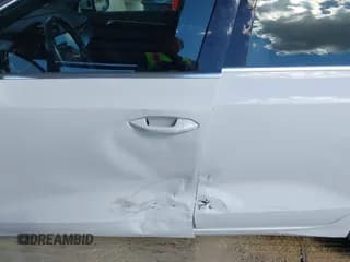 ✅ 2023 Audi A3 Premium • VIN: WAUAUDGYXPA039837 • Lot: 43480495. Wystawiony na IAAI z przebiegiem 52 189 mil. Bezpłatny archiwum sprzedaży aukcyjnych z USA i szczegółowy raport historii pojazdu na DreamBid. Zdjęcie 6.