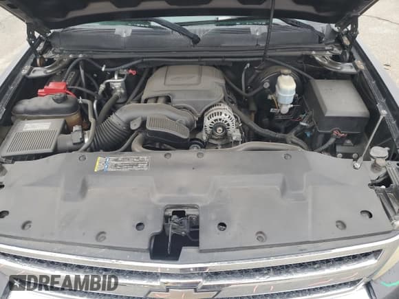 ✅ 2010 Chevrolet Silverado 1500 LT • VIN: 1GCSCSEAXAZ148988 • Lot: 82663464. Wystawiony na Copart z przebiegiem 160 829 mil. Bezpłatny archiwum sprzedaży aukcyjnych z USA i szczegółowy raport historii pojazdu na DreamBid. Zdjęcie 11.