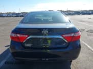 ✅ 2015 Toyota Camry LE • VIN: 4T4BF1FK8FR458006 • Lot: 43513027. Wystawiony na IAAI z przebiegiem 18 334 mil. Bezpłatny archiwum sprzedaży aukcyjnych z USA i szczegółowy raport historii pojazdu na DreamBid. Zdjęcie 16.