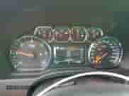 2020 Chevrolet Suburban LS z VIN 1GNSCGKC5LR306893, wystawiony jako Copart lot #81248705 z przebiegiem 34 372 mil mil oraz Szkoda całkowita • Salvage title. Historia ofert i sprzedaży dostępna na DreamBid. Obrazek 9.