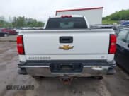 ✅ 2015 Chevrolet Silverado 2500HD LT • VIN: 1GC1KVEG7FF624370 • Lot: 39313846. Wystawiony na IAAI z przebiegiem 154 519 mil. Bezpłatny archiwum sprzedaży aukcyjnych z USA i szczegółowy raport historii pojazdu na DreamBid. Zdjęcie 16.