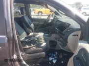 ✅ 2017 Dodge Grand Caravan SXT • VIN: 2C4RDGCG0HR581000 • Lot: 43398600. Listed on IAAI with Not provided. Free auction sales archive from the USA and detailed vehicle history report at DreamBid. Image 5.