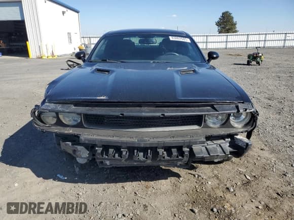 ✅ 2013 Dodge Challenger R/T Classic • VIN: 2C3CDYBT2DH691951 • Лот: 83862605. Опубликован ранее на Copart с пробегом 52 911 миль. Бесплатный доступ к архиву аукционных продаж из США и подробный отчёт об истории автомобиля на DreamBid. Изображение 5.