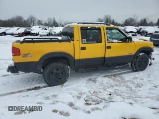 ✅ 2003 Chevrolet S-10 LS • VIN: 1GCDT13X13K157875 • Лот: 82863294. Опубликован ранее на Copart с пробегом 182 893 миль. Бесплатный доступ к архиву аукционных продаж из США и подробный отчёт об истории автомобиля на DreamBid. Изображение 3.