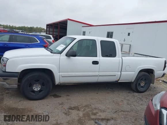 ✅ 2005 Chevrolet Silverado 1500 Z71 • VIN: 1GCEK19Z85Z314053 • Lot: 43406761. Listed on IAAI with 177,604 mi. Free auction sales archive from the USA and detailed vehicle history report at DreamBid. Image 13.