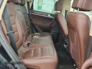 ✅ 2014 Volkswagen Touareg Sport • VIN: WVGEF9BP0ED010980 • Lot: 71523235. Listed on Copart with 107,764 mi. Free auction sales archive from the USA and detailed vehicle history report at DreamBid. Image 10.