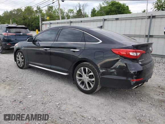 ✅ 2015 Hyundai Sonata Sport • VIN: 5NPE34AB2FH252901 • Lot: 56576315. Wystawiony na Copart z przebiegiem 109 064 mil. Bezpłatny archiwum sprzedaży aukcyjnych z USA i szczegółowy raport historii pojazdu na DreamBid. Zdjęcie 2.