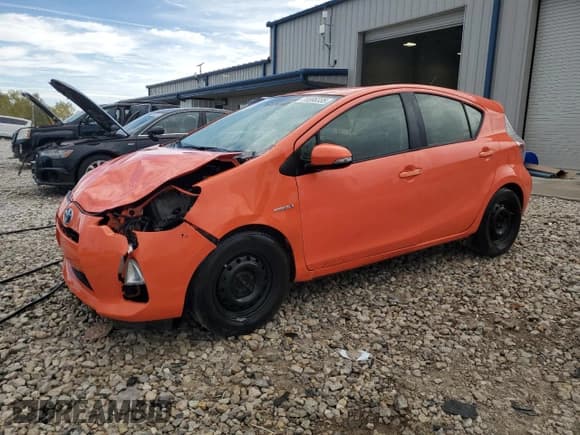 ✅ 2013 Toyota Prius Two • VIN: JTDKDTB3XD1037725 • Lot: 85896335. Listed on Copart with 163,532 mi. Free auction sales archive from the USA and detailed vehicle history report at DreamBid. Image 1.