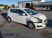 2012 Chevrolet Sonic LT с VIN 1G1JC6SH0C4150259, выставлен на аукционе Copart как лот 83794225 с пробегом 84 572 миль миль и Списание • Salvage title. История ставок и продаж доступна на DreamBid. Изображение 4.