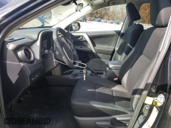 ✅ 2017 Toyota RAV4 LE • VIN: 2T3BFREV9HW665647 • Lot: 82450615. Listed on Copart with 43,564 mi. Free auction sales archive from the USA and detailed vehicle history report at DreamBid. Image 7.