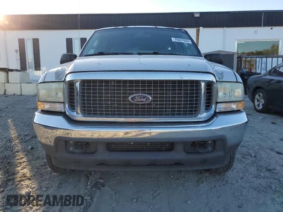 ✅ 2004 Ford Excursion Special Serv • VIN: 1FMNU41L24EB51324 • Лот: 76627624. Опубликован ранее на Copart с пробегом 234 524 миль. Бесплатный доступ к архиву аукционных продаж из США и подробный отчёт об истории автомобиля на DreamBid. Изображение 5.