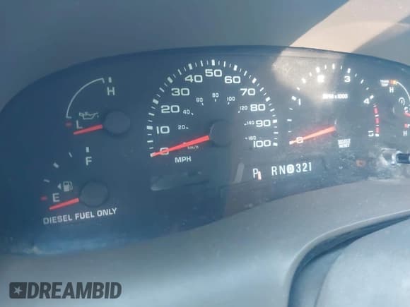 ✅ 2003 Ford Excursion Limited • VIN: 1FMSU43P93EC70666 • Lot: 43376166. Wystawiony na IAAI z przebiegiem 197 976 mil. Bezpłatny archiwum sprzedaży aukcyjnych z USA i szczegółowy raport historii pojazdu na DreamBid. Zdjęcie 7.